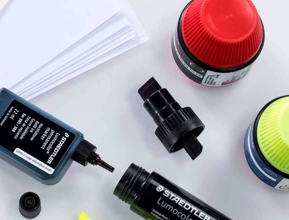 RECHARGE MARQUEUR PERMANENT STAEDTLER LUMOCOLOR 488 48    POUR MARQUEURS COMPACTS 348   FLACON 20ML COLORIS ROUGE