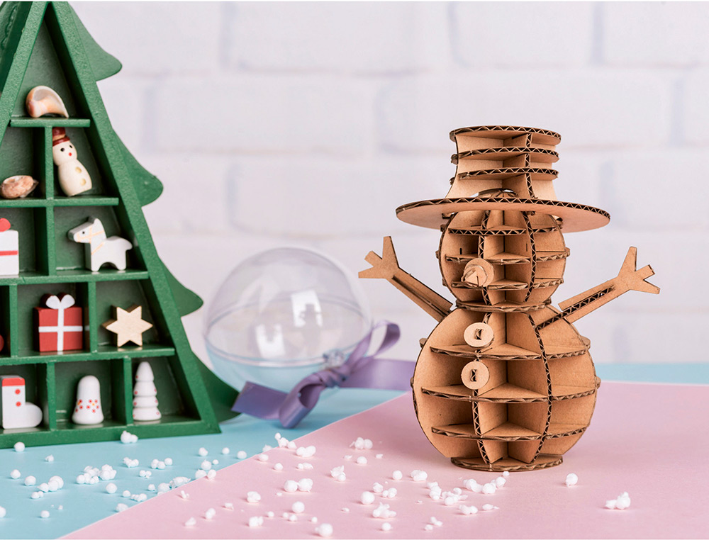 MAQUETTE BONHOMME DE NEIGE GRAINE CREATIVE CARTON A      ASSSEMBLER DECORER            PERSONNALISER 150X150MM