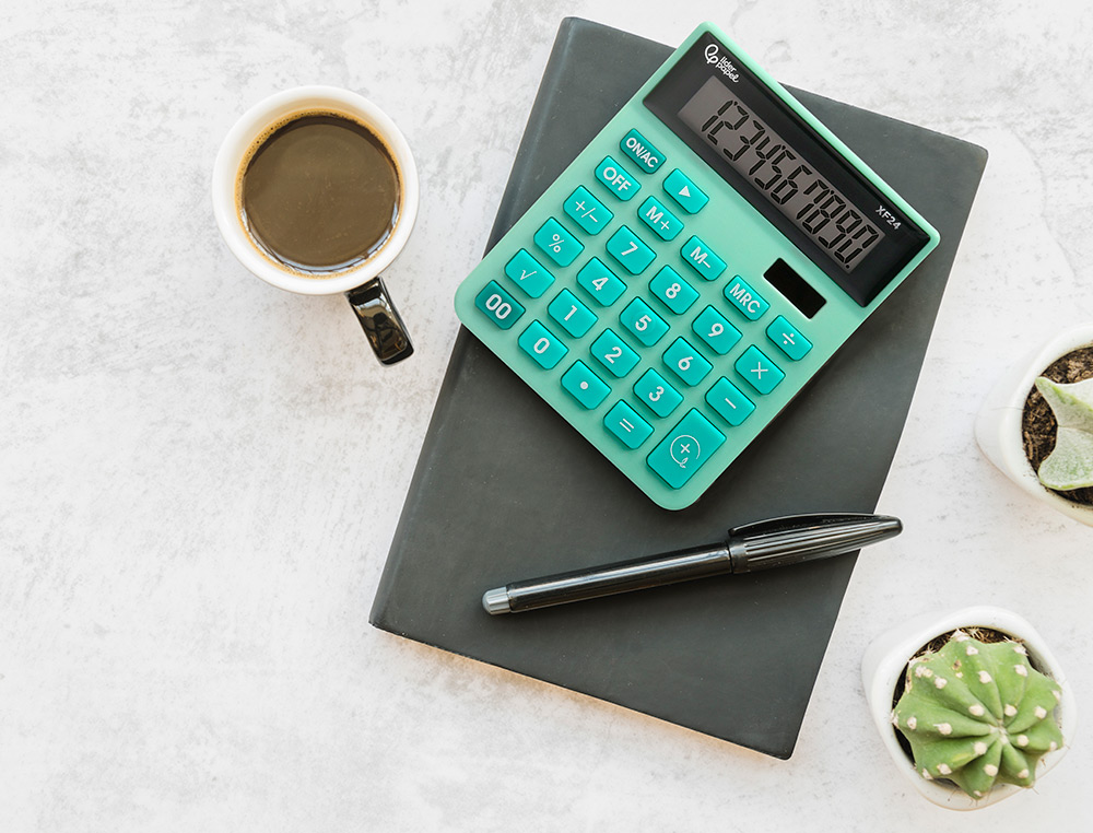 CALCULATRICE DE BUREAU LIDERPAPEL XF24 10 CHIFFRES   SOLAIRE ET PILES 127X105X24   MM COLORIS VERT
