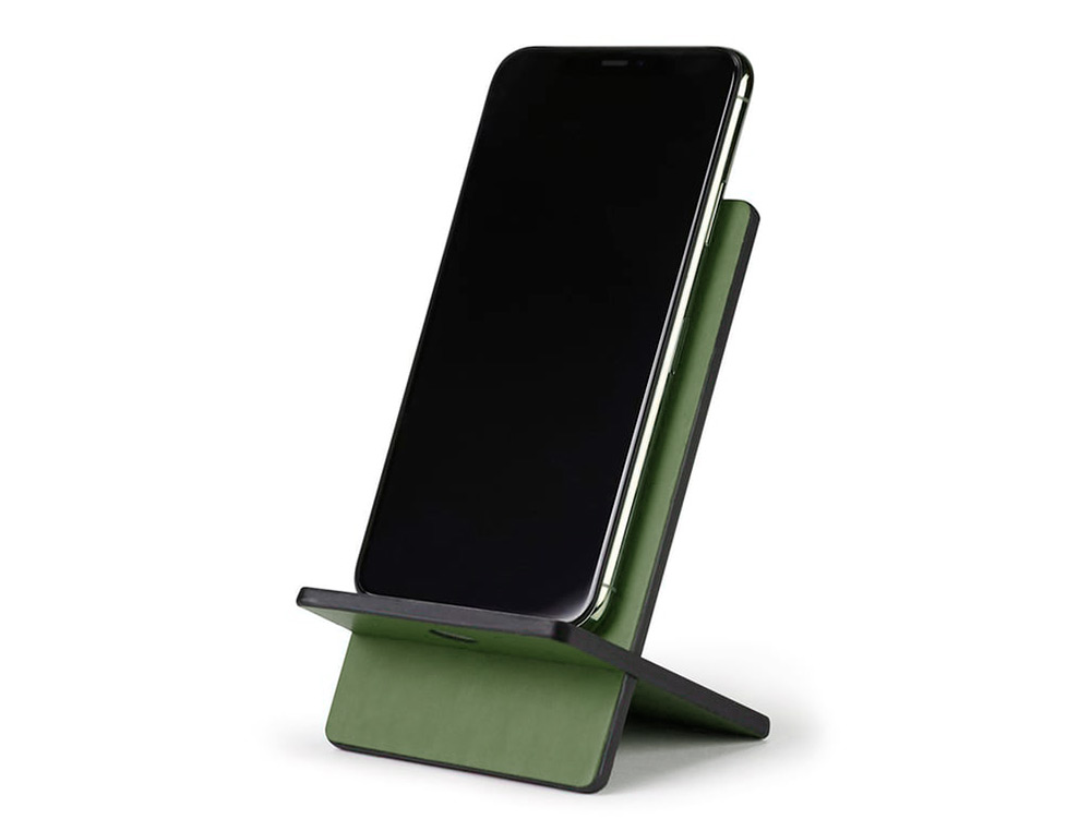 SUPPORT RHODIARAMA POUR T L PHONE MOBILE EN SIMIL CUIR SAUGE 8X8X13,5CM