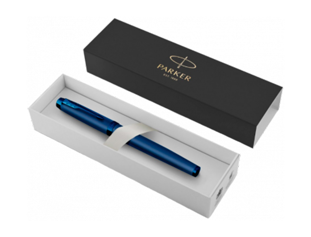 STYLO-PLUME PARKER IM MONOCHROME BLEU POINTE MOYENNE ENCRE BLEU ETUI CADEAU