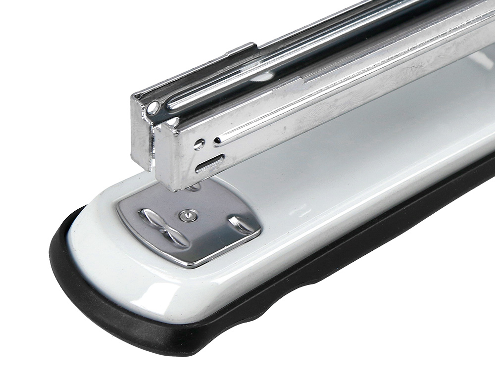 AGRAFEUSE BUREAU Q-CONNECT KF14211 METALLIQUE CAPACITE 20 FEUILLES COLORIS NOIR