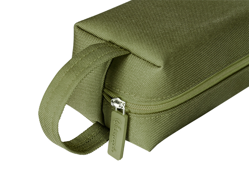 FOURRE-TOUT LIDERPAPEL 1 COMPARTIMENT AVEC ANSE 21X7CM COLORIS VERT MILITAIRE
