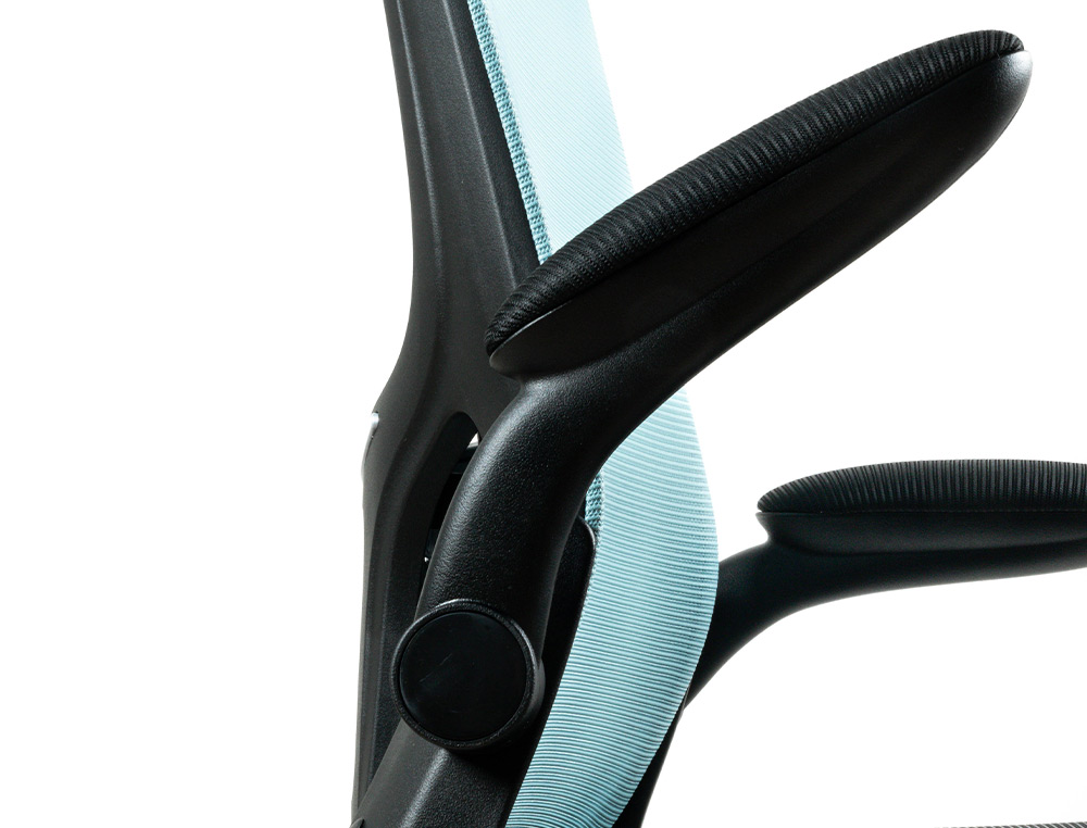 CHAISE OPERATEUR Q-CONNECT ALBA MAILLE BASE METALLIQUE HAUT MAX 1110 LARG 610 PROF 580MM ROUES PREMIUM COLORIS BLEU-NOIR