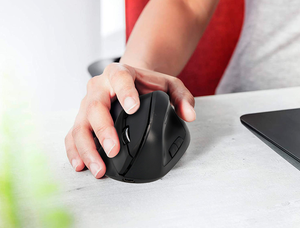SOURIS Q-CONNECT OPTIQUE SANS FIL ERGONOMIQUE VERTICAL DPI 800/1200/1600 BATTERIE RECHARGEABLE COLORIS NOIR