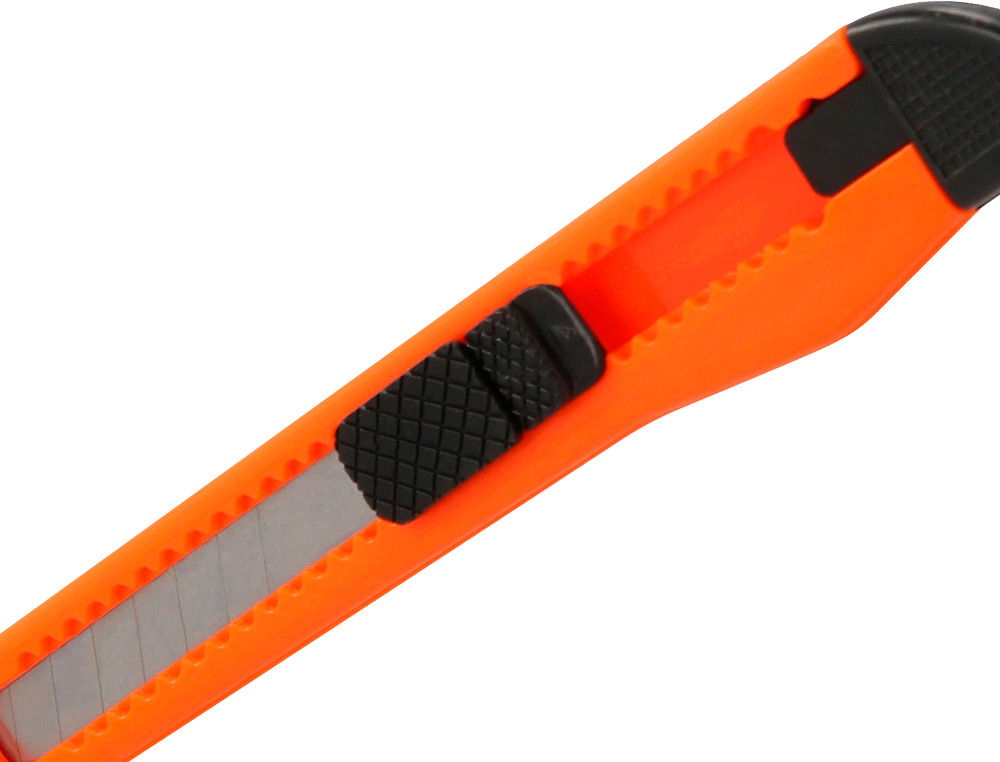 CUTTER XD-05Q-CONNECT LAME RETRACTABLE INTERCHANGEABLE ENACIER 9MM PRECOUPEE FREIN DE  SECURITE