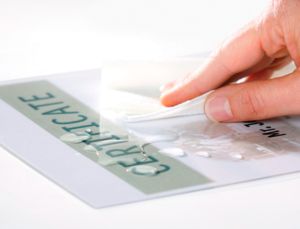 POCHETTE PLASTIFICATION Q-CONNECT  CHAUD CONOMIQUE FORMAT FOLIO 325X220MM 125 MICRONS BOTE 100 UNITS