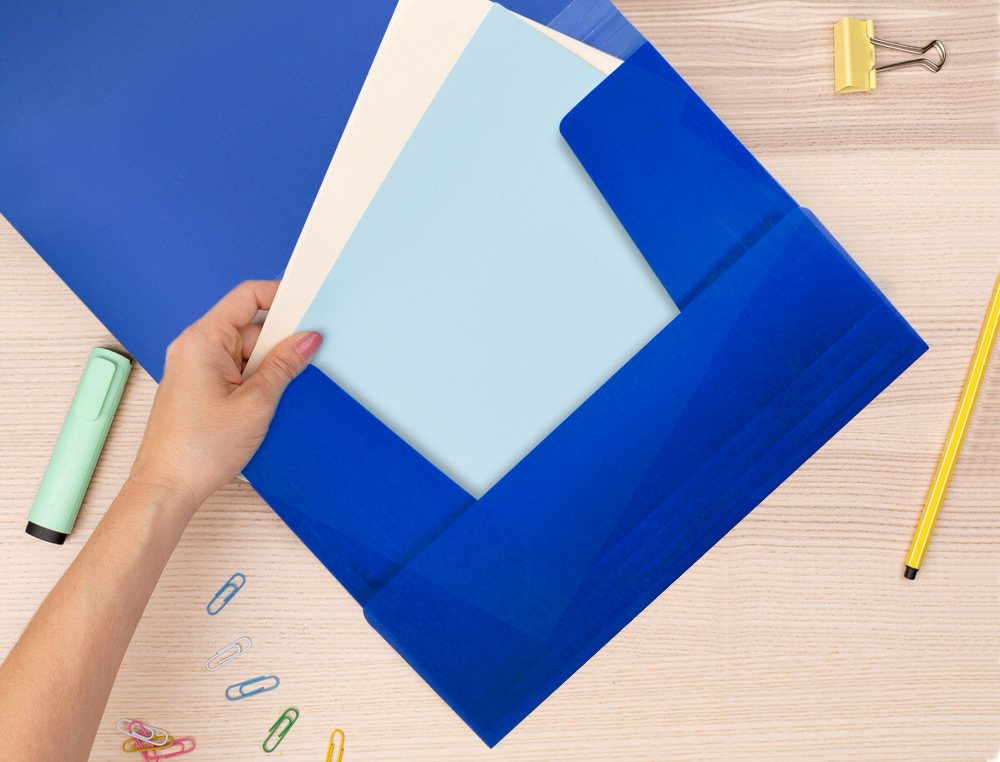 CHEMISE LIDERPAPEL POLYPROPYLÈNE DOS FLEXIBLE A4 210X297MM 4/10E 3 RABATS ÉLASTIQUE 100F COLORIS BLEU TRANSLUCIDE