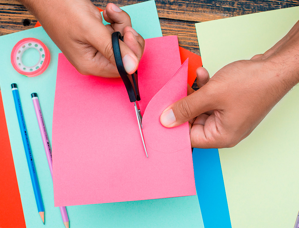 PAPIER COULEUR Q-CONNECT MULTIFONCTION A4 80G/M2 UNICOLORE JAUNE INTENSE RAMETTE 500 FEUILLES